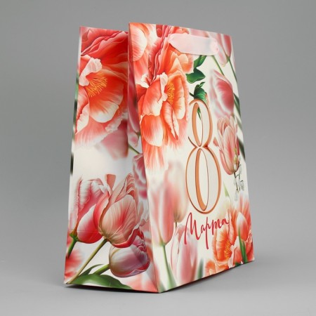 Gift package laminated, packaging, “March 8”, flowers, Ml 23 x 27 x 11.5 cm-3