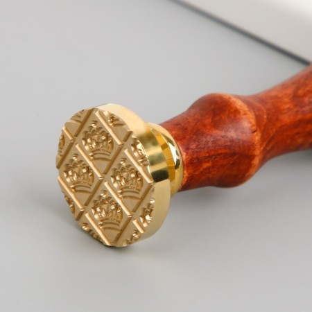 Printing for wax with a wooden handle "Crown" 9x2.5x2.5 cm-3