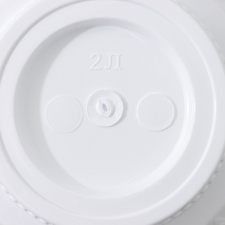 Pot with the pallet "Baikal", 2 l, the color is white-3
