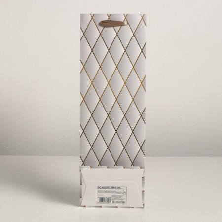 Laminated package for a bottle, 12 x 9 x 36 cm-1