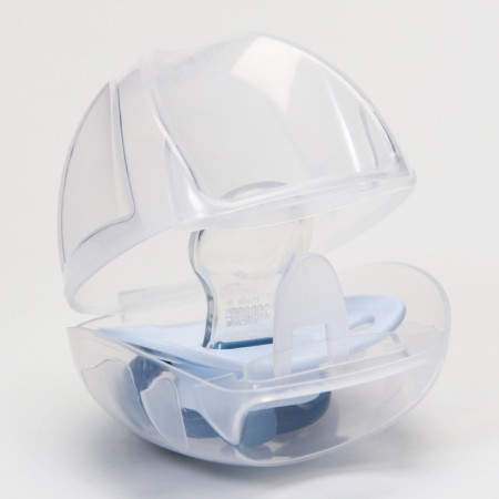 Orthodontic dummy nipple, silicone, from 6 months, in the container "Traigolniki"-4