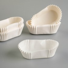 Baking uniform oval, white, 3 x 6.5 x 2.25 cm
