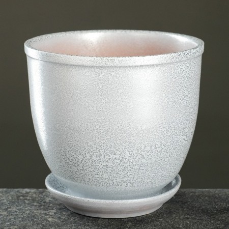 Flower Pot "Classic" with a pallet 1.8l