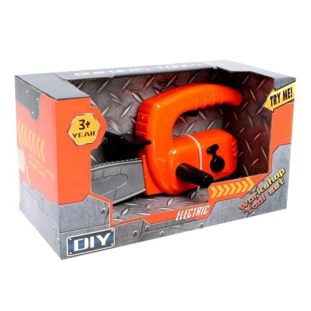 Lumber -based chainsaw, sound effects, works from batteries-3