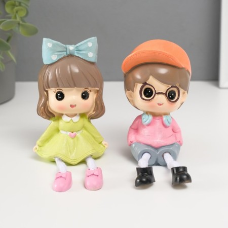 Souvenir Polystone "Bucks in the cap and a girl with a bow" dl. legs, set 2 pcs 6x7x17 cm-2