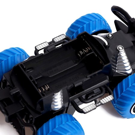 Radio -controlled jeep "graffiti", works on batteries, blue color-2