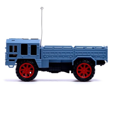 Radio -controlled truck "Military", 1; 20, works from batteries, mix-1
