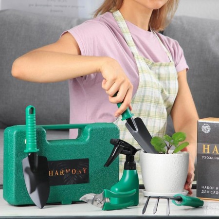 A set of tools for the Harmony gardener, 5 items