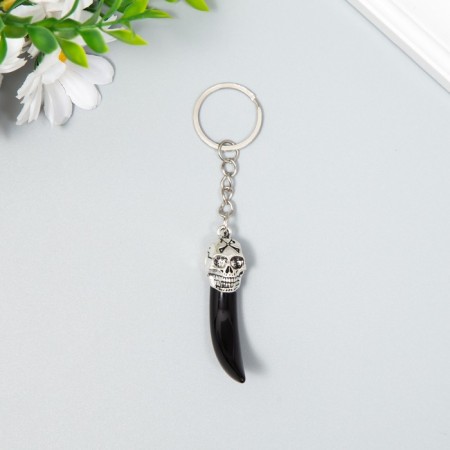 Plastic keychain, metal "Fang with skull" mix 6.3x3.2x1.5 cm-1