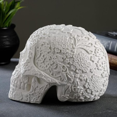 Figure "Skull Carved" White, 13cm-1