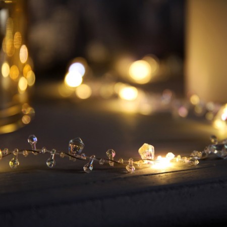Garland “thread” 2 m Rosa with nozzles “Crystal”, IP20, silver thread, 20 LED, AAX2 batteries (not complete), 2 modes, glow warm white-1