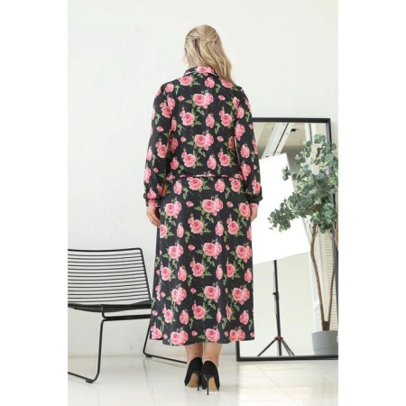 Women's dress, size 54-9
