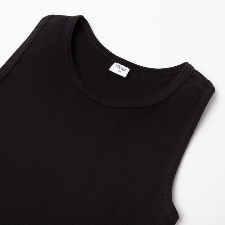 Top female minku: Basic line color black, rr 44-7