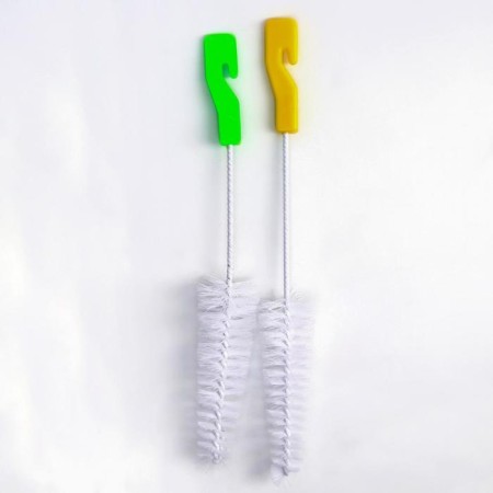 A set of brushes for the care of children's bottles, 2 objects, color mix-5