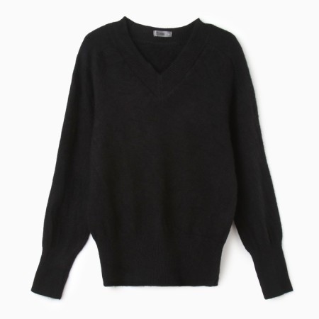 Female jumper, black color, size One size (44-48)