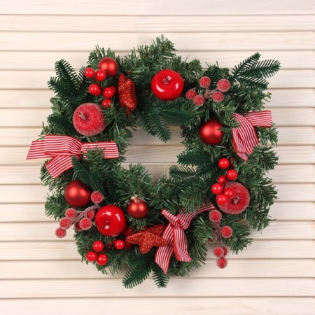 New Year's Wreath D-33 cm "Snow Apple"