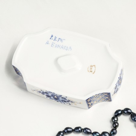 Great box, 15 x 9 x 5 cm, gzhel, cobalt-5