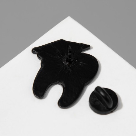 The “Tooth” icon in an academic cap, black and white color in ferrous metal-2
