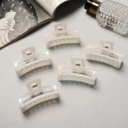Hair crab "Pearl" straight, 7 cm, white-1