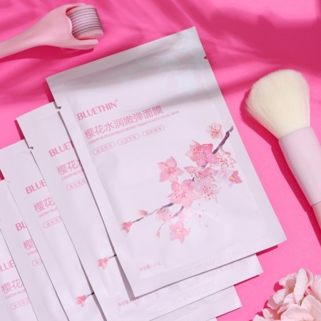 Mask Mask Moisturizer for the face with sakura extract, set of 5 pcs-1