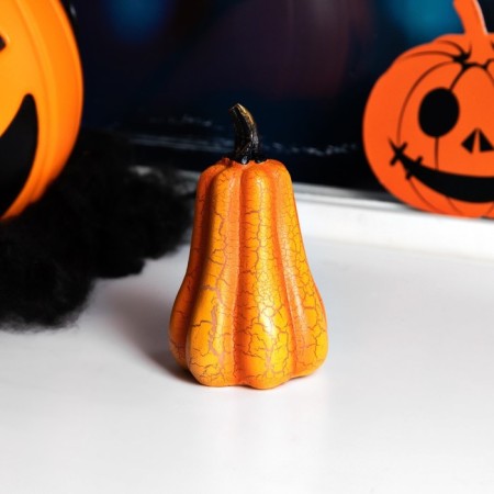 The LED figure "Pumpkin" 6 × 9 × 6 cm, plastic, batteries AG13x3, glow warm white-1