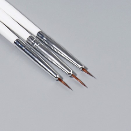 A set of hands for nail design, 3 pcs, 18 cm, white color-1