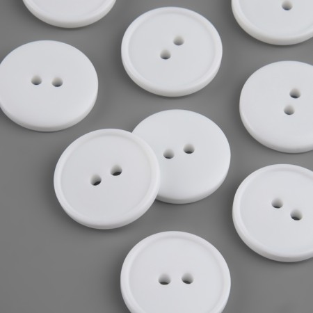 Button, 2 punctures, d = 20 mm, white color-1