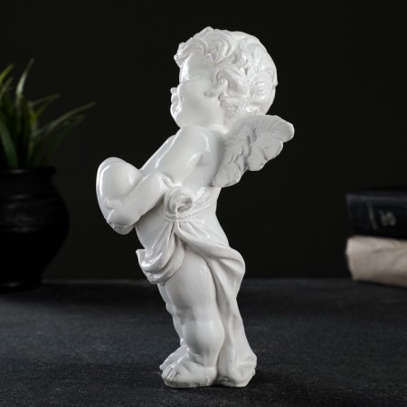 Figure "Angel with heart" 10x17cm-1