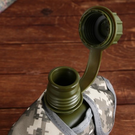 Flag "Commander", plastic 1 l, camouflage gray-2