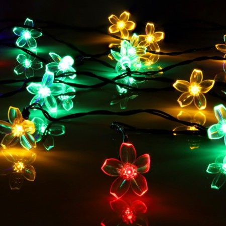 Garland “thread” 4.5 m with nozzles “chamomile”, IP44, dark thread, 30 LED, glow of multi, 2 modes, solar battery-1