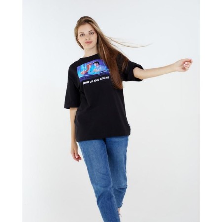 Kiss Me T -shirt Oversize Princess, black color-3