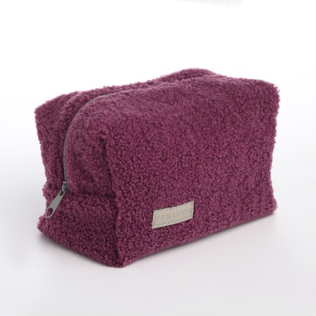 Women's road cosmetic bag with a Textura lining, purple color