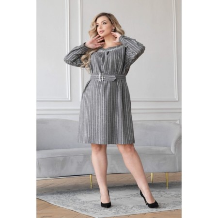 Women's dress, size 54-9
