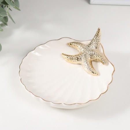 Souvenir Ceramics stand "Sea star on a shell" White with gold 13x12.5x2.5 cm