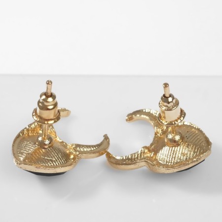 Earms Emal "Devil" heart, black color in gold-1