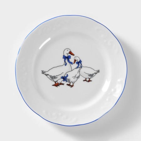Porcelain plate "Geese", D = 17.5 cm, mix