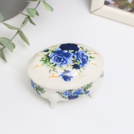 Coramics box on the legs "Blue roses" 6.1x7.7x4.8 cm