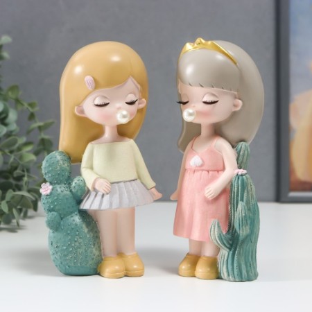 Polystone souvenir "Baby in a sundress/skirt, with cacti" MIX 17x7x10 cm-1