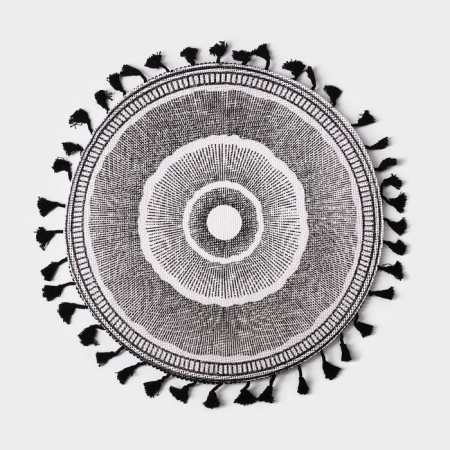 Serving napkin on the table “The Sun of the Desert”, d = 38 cm, the color is black
