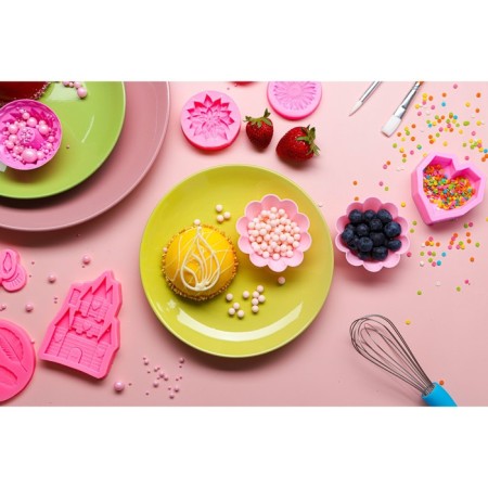 A set of baking shapes of “chamomile”, silicone, 7 × 3 cm, 6 pcs, color mix-6