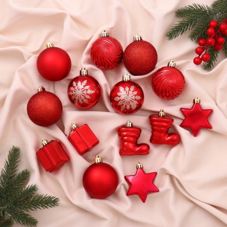 A set of jewelry plastic 14 pcs "Daisy" (8 balls D-6 cm, 6 figures) red