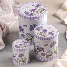 A set of cans for bulk products 