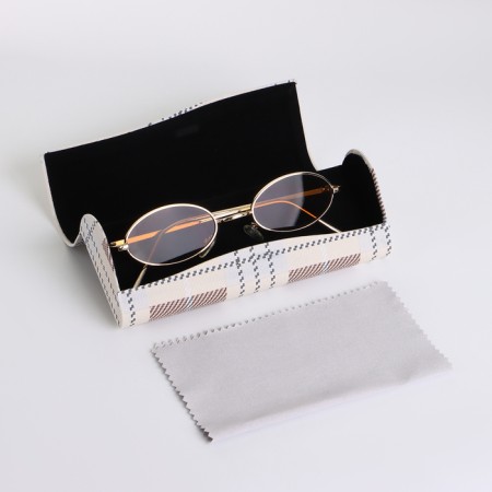 Magnet glass case, length 16 cm, beige color-3