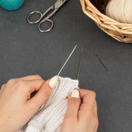 The knitting needles are circular, for knitting, with a plastic fishing line, D = 3 mm, 14/80 cm, with a needle-2