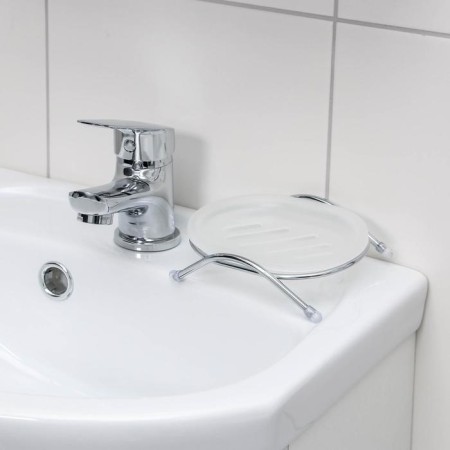The soap dish on the legs-3