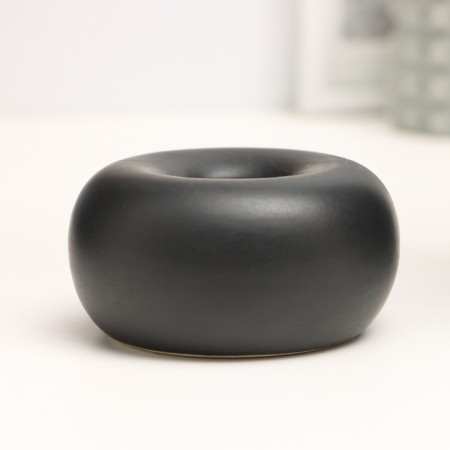 Climb "Edward" Black Gloss, 4x7x7cm-1