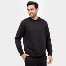 The male sweatshirt was launched, the color is black, size 52