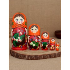 Nesting doll 