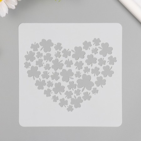 Stencil plastic "heart from clover" 15x15 cm