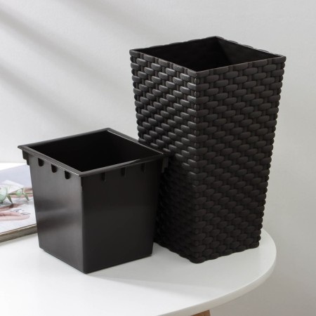 Kashpo for flowers with an insert "Ratang", insert 1.5 l, brown color-2